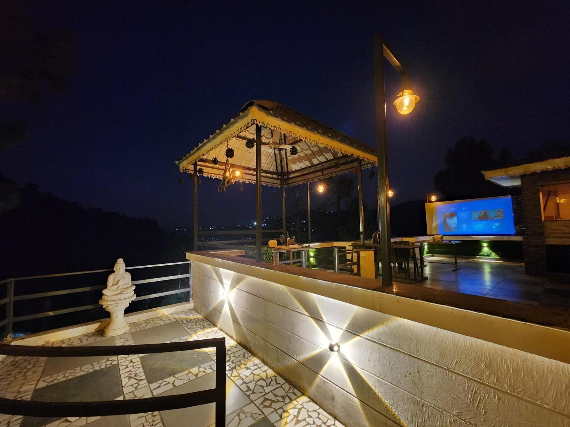 Pine Valley Resort Kasauli Ngoại thất bức ảnh