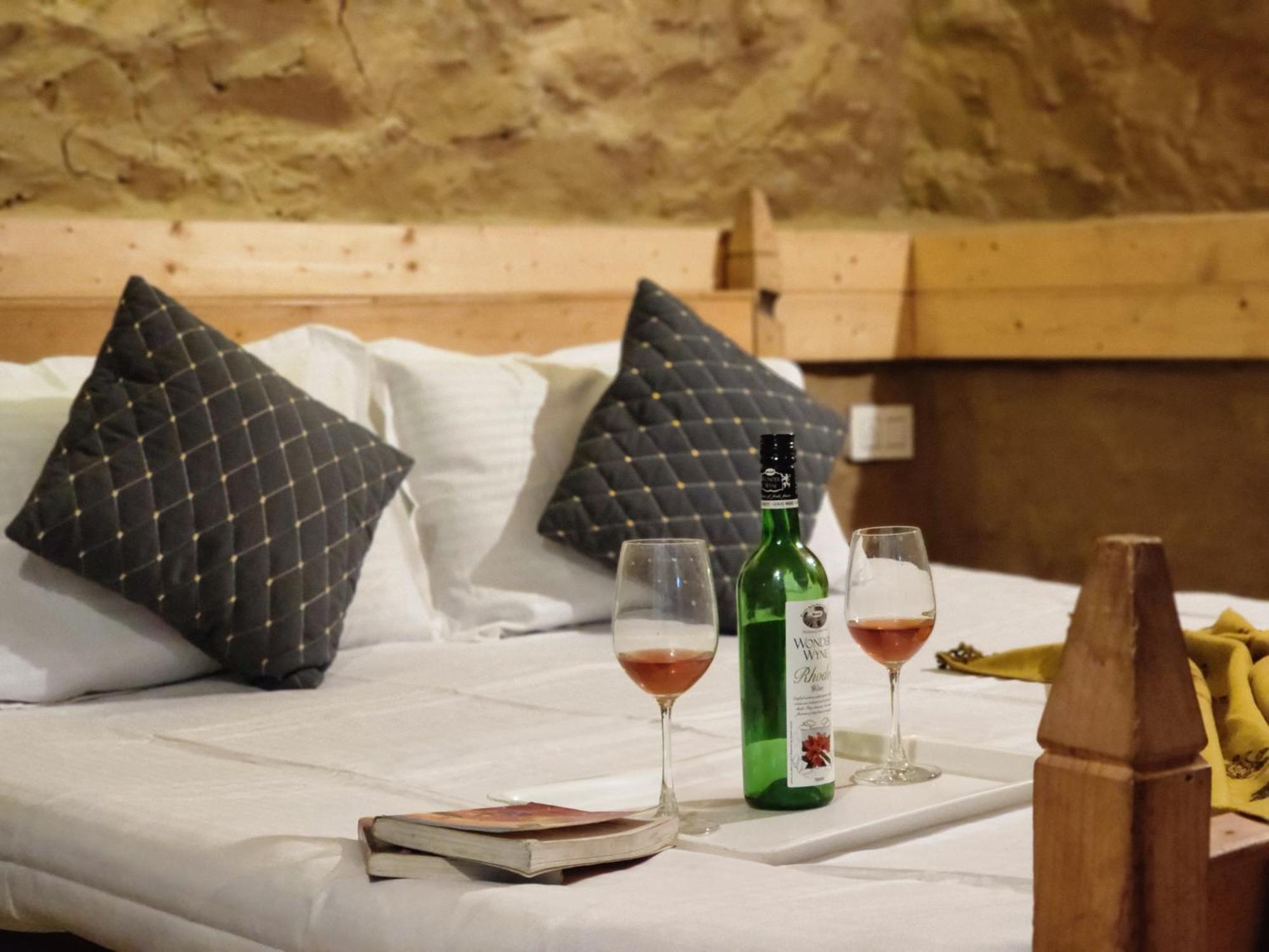 Pine Valley Resort Kasauli Ngoại thất bức ảnh
